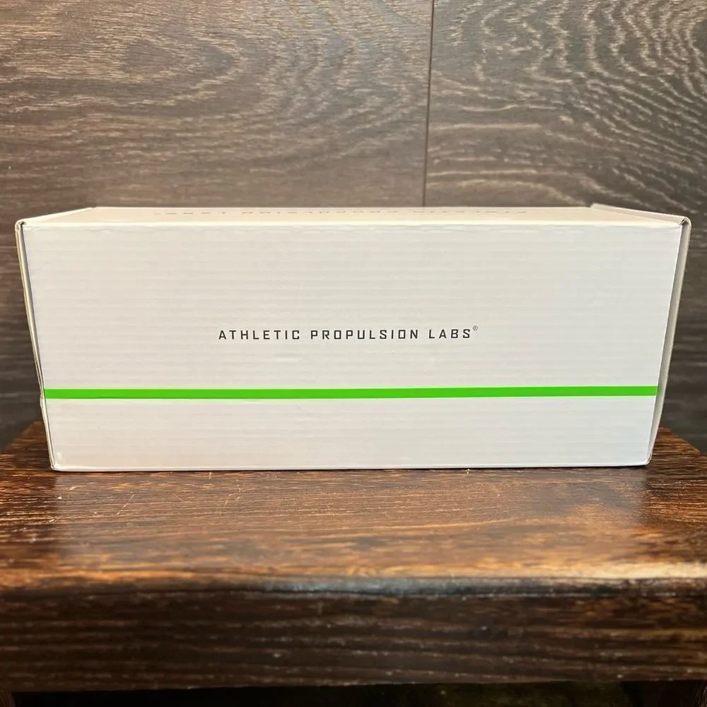 APL Big Logo TechLoom Slides in Mango. Unisex, Men Size 9/Ladies 10.5. NIB!